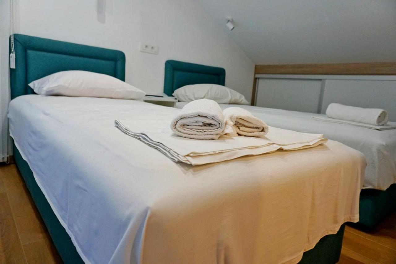 Apartmani M&E Bjelila エクステリア 写真