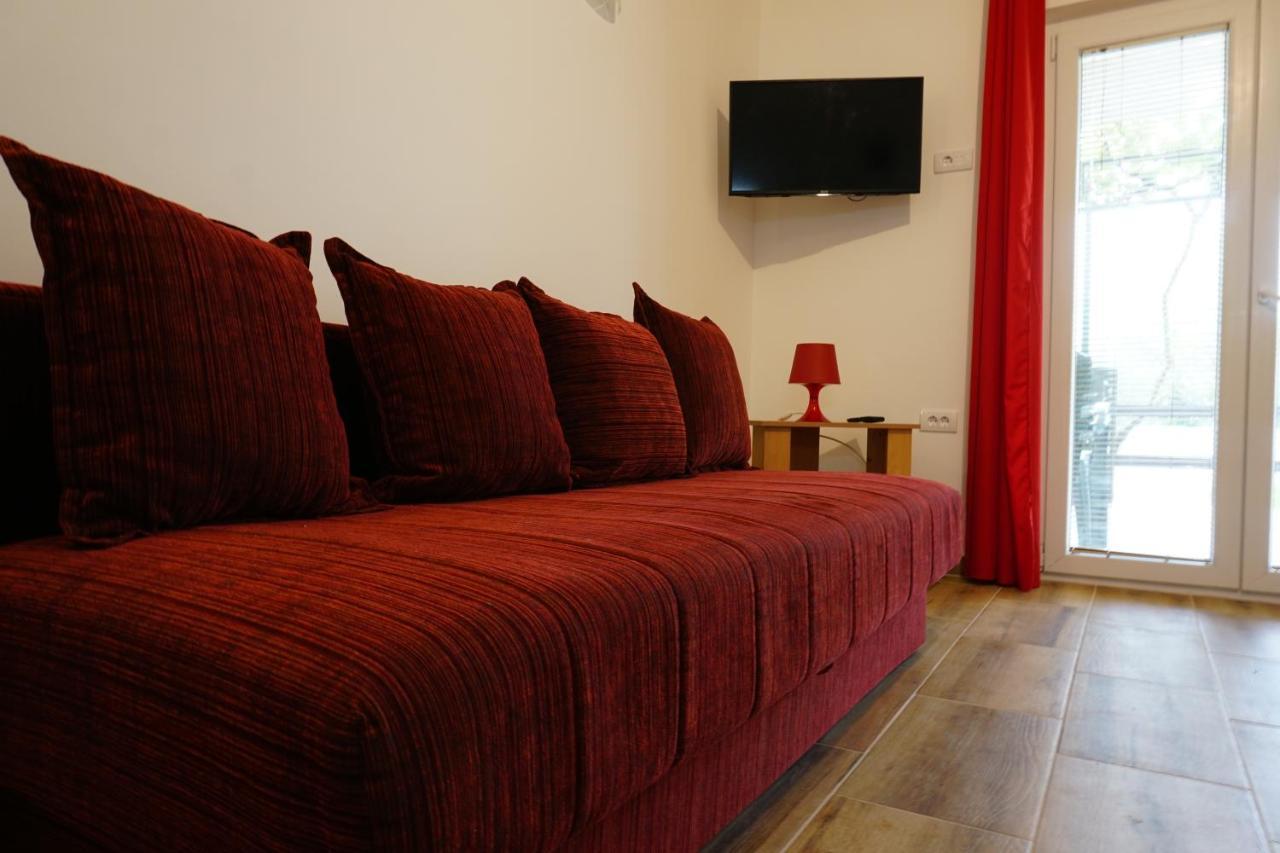 Apartmani M&E Bjelila エクステリア 写真