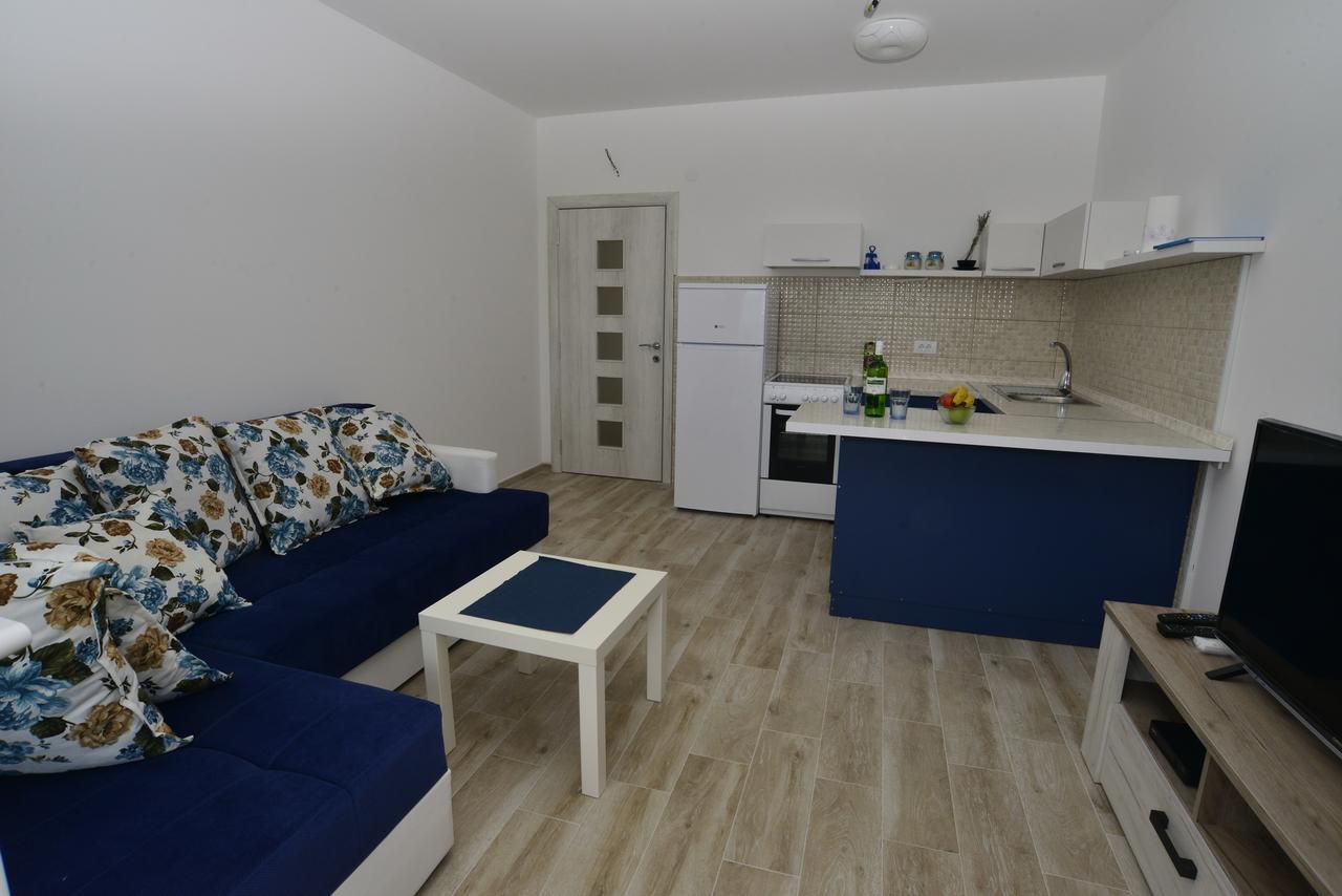 Apartmani M&E Bjelila エクステリア 写真