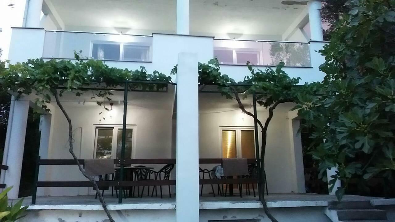 Apartmani M&E Bjelila エクステリア 写真
